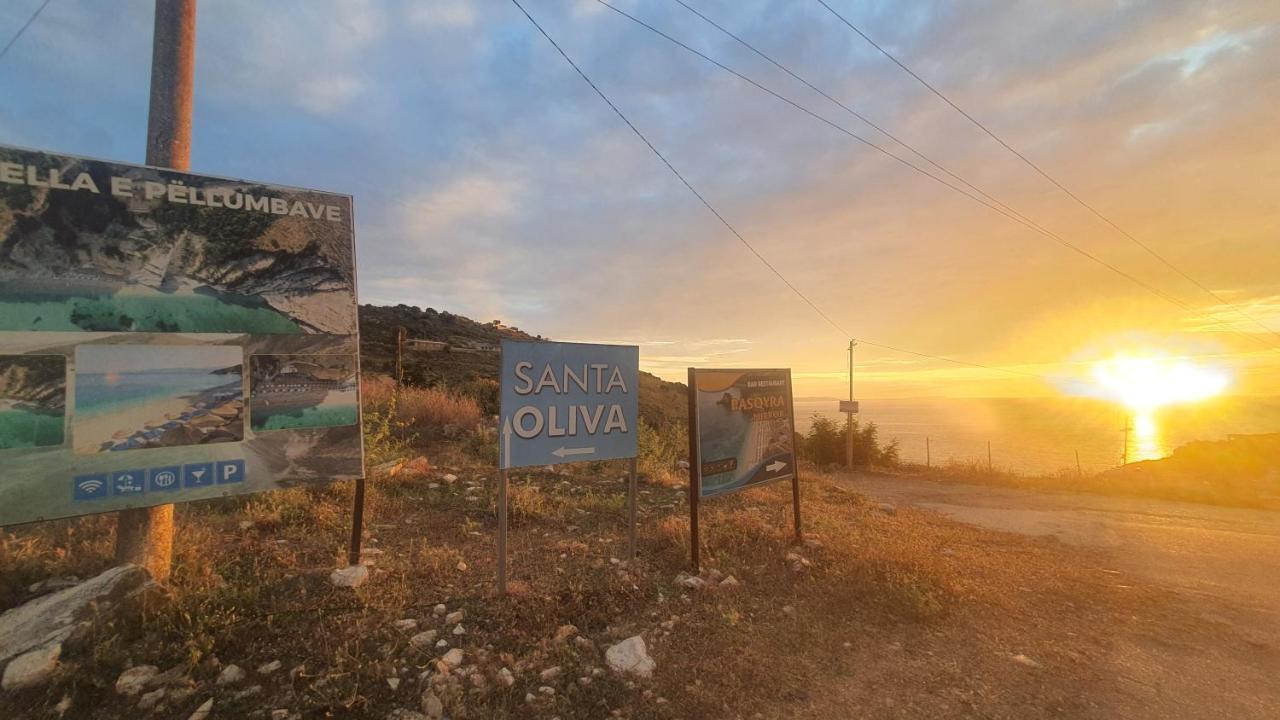 Mihal Suites Sarande Bagian luar foto